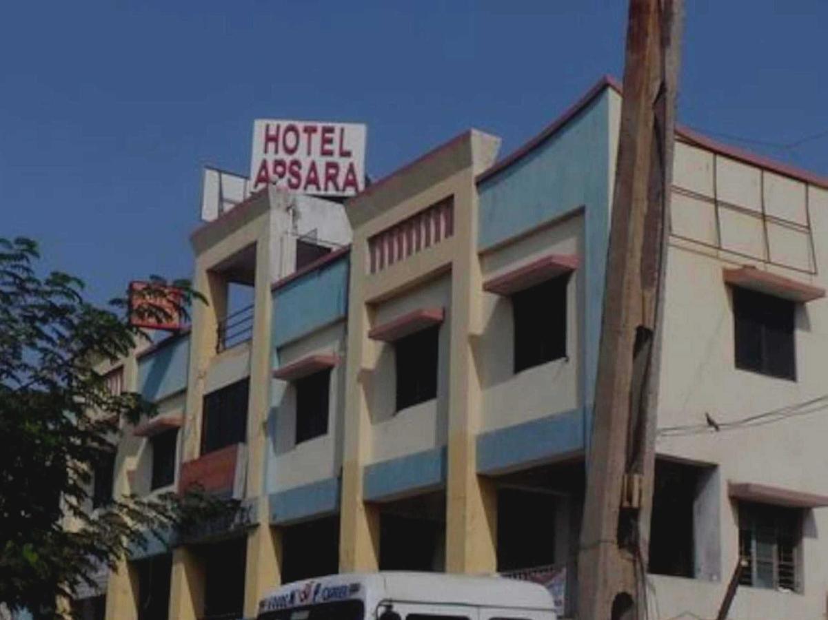 Oyo Hotel Apsara Guest House Ahmadábád Kültér fotó